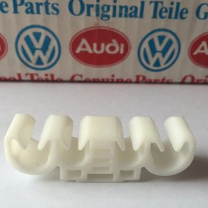 Mk1 Golf & Corrado Fuel line Clip NOS 191201449