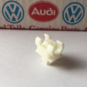 Bonnet stay clip NOS