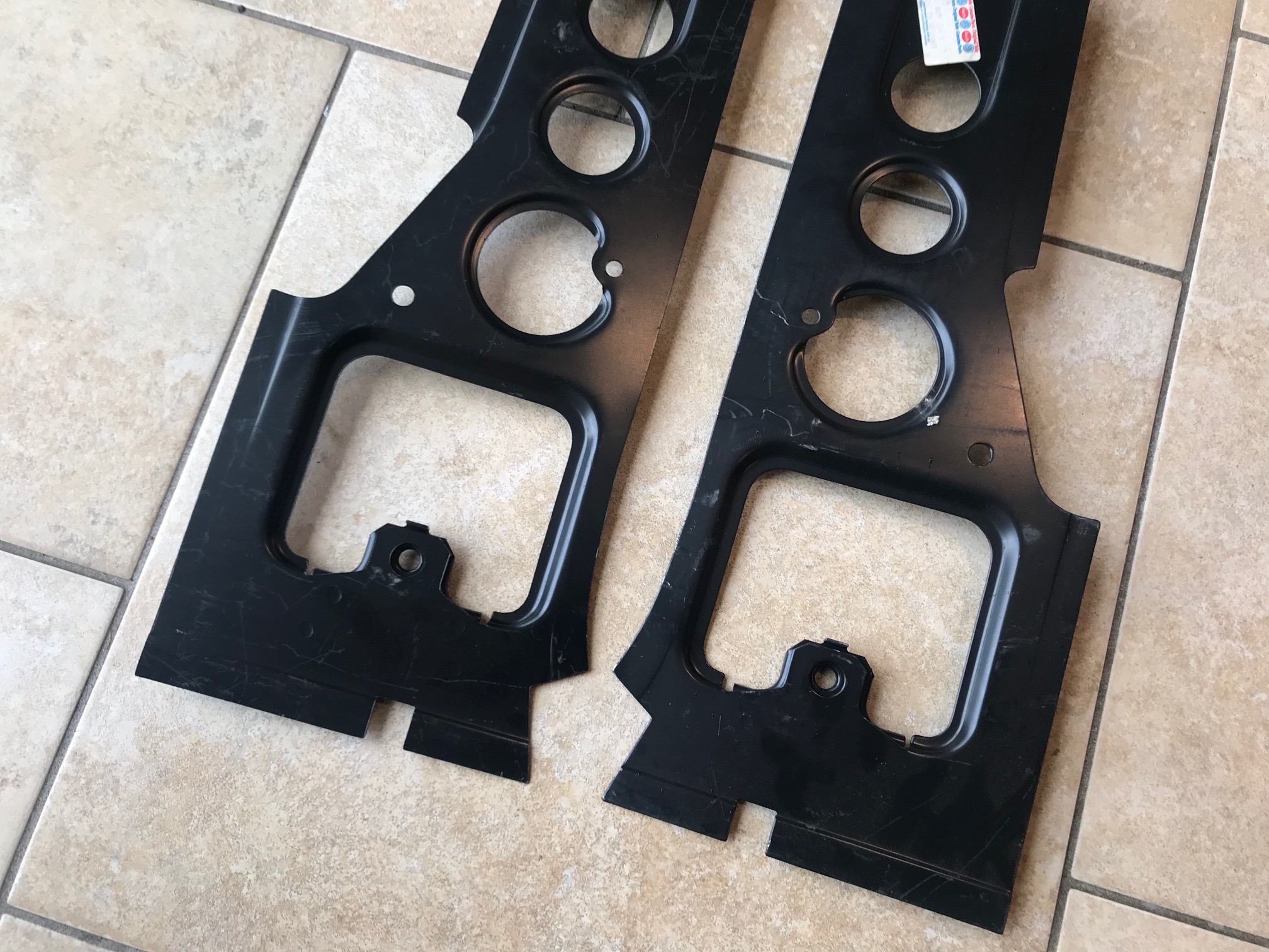 Mk1 Golf Cabriolet B Pillar Columns 155809223B & 155809224B - Image 7