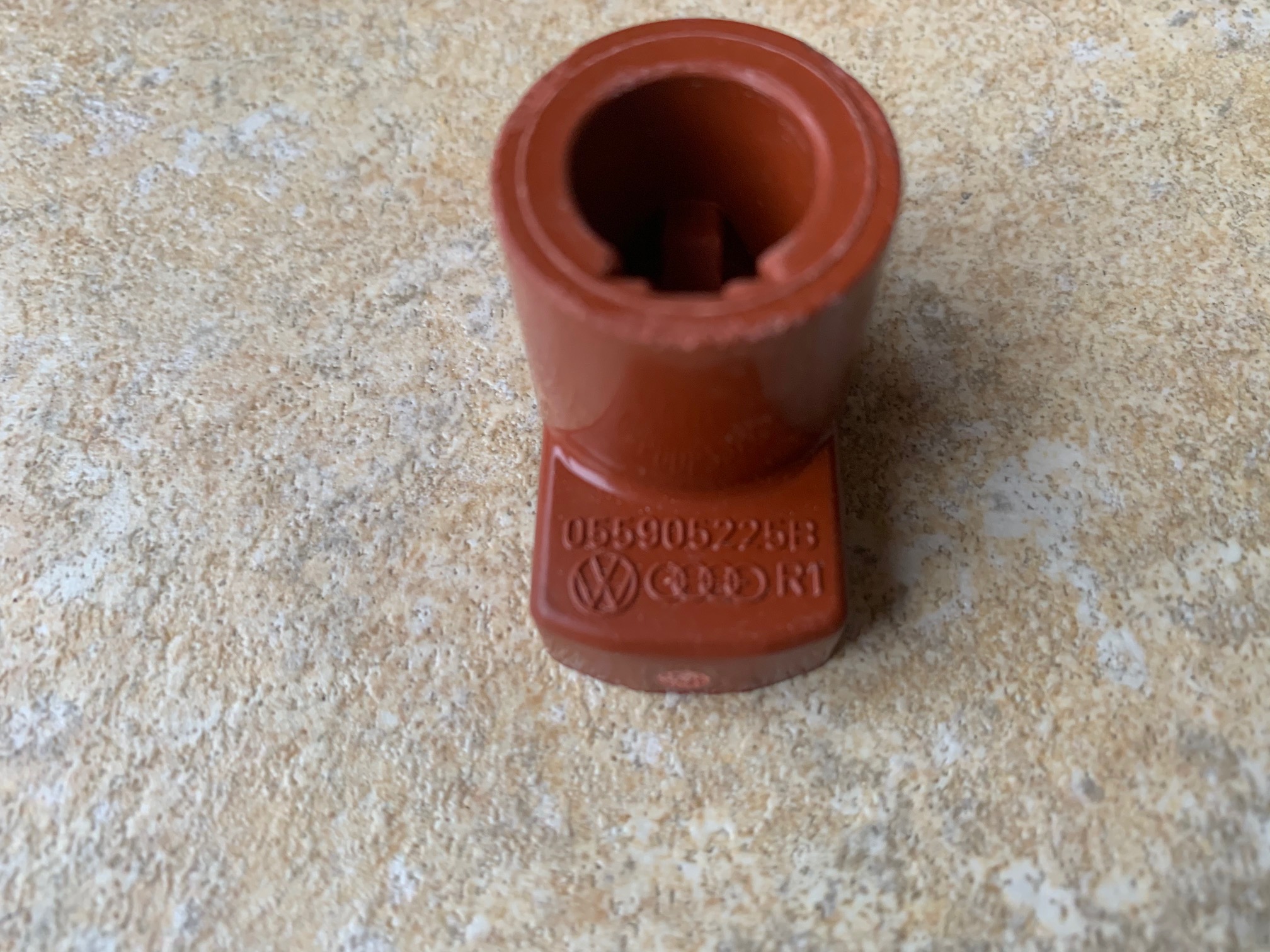 Rotor Arm for Bosch Distributor 055905225B - Image 2