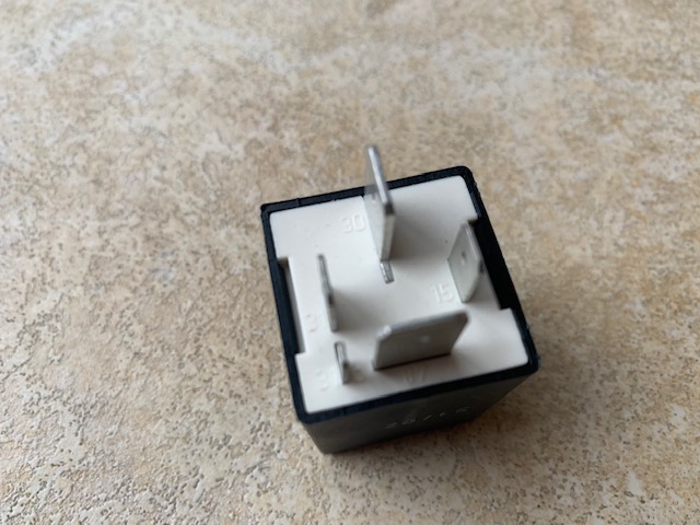Tintop Cabriolet Relay for K / KE-Jetronic 321906059G - Image 2