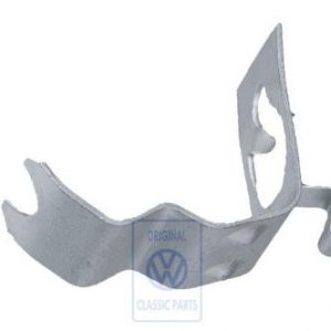 Retaining spring for chrome hub cap 321601175C
