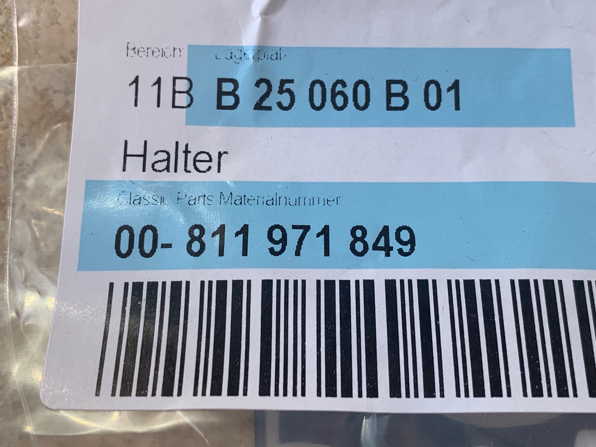 Clip 811971849 – VW Golf 1 