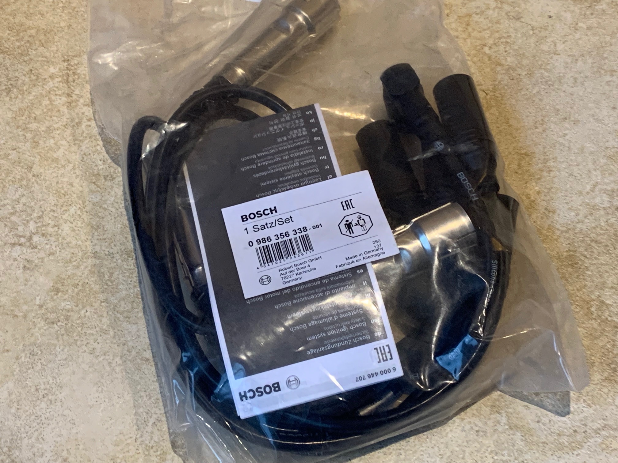 BOSCH 0986356338 Ignition Cable Set 1.6 to 1.8 GTI - Image 3