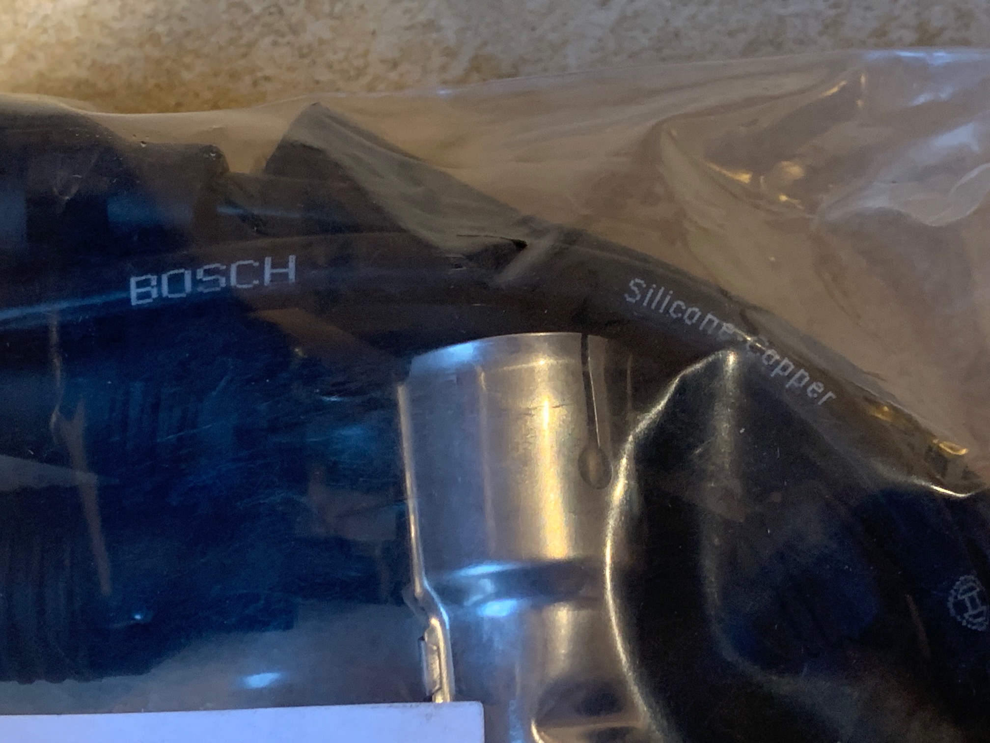 BOSCH 0986356338 Ignition Cable Set 1.6 to 1.8 GTI - Image 2